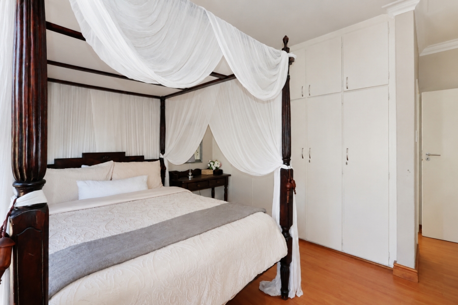 3 Bedroom Property for Sale in Waves Edge Western Cape